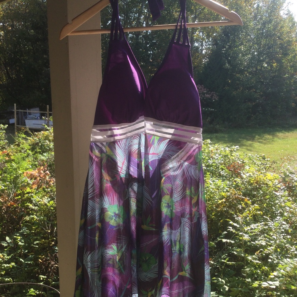 New / Vibrant Tankini